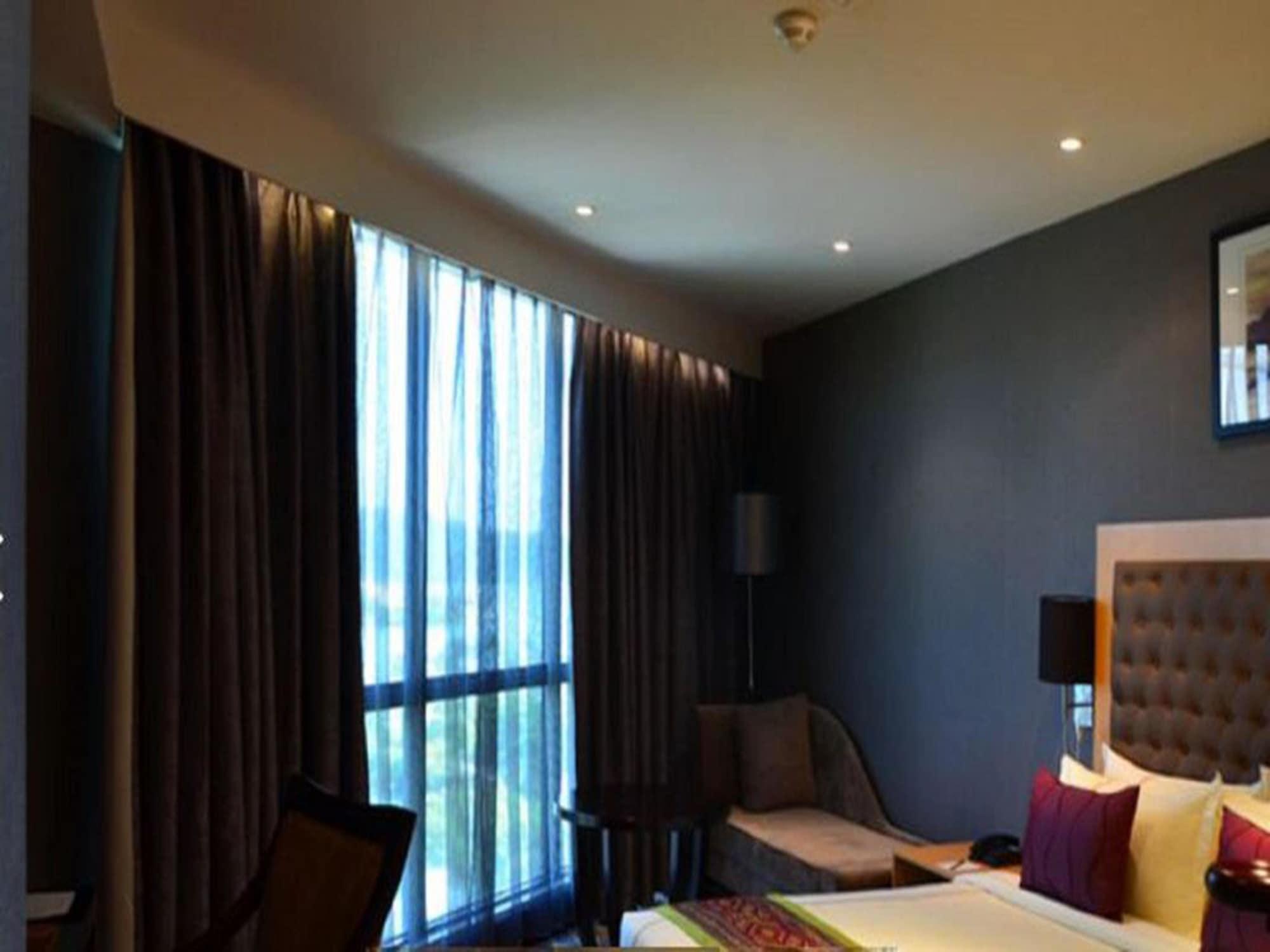 Ming Garden Hotel & Residences Kota Kinabalu Exteriör bild