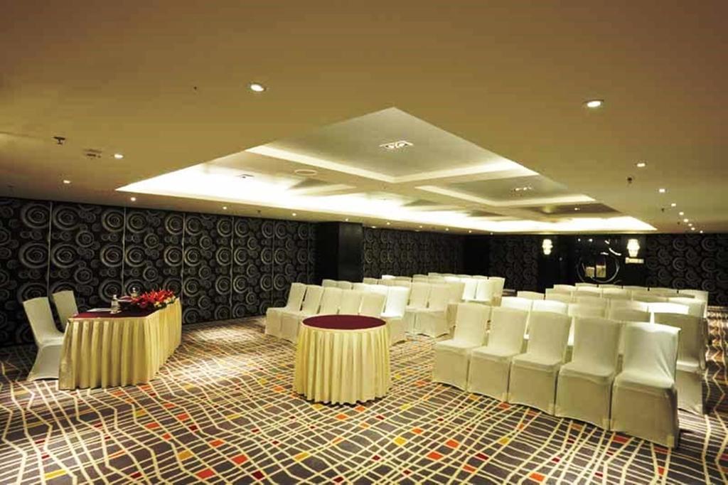 Ming Garden Hotel & Residences Kota Kinabalu Exteriör bild